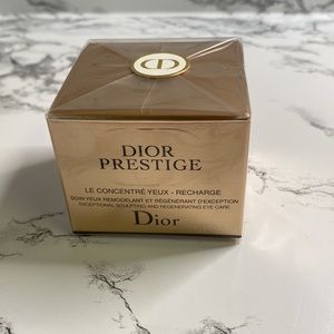 NWT Dior Prestige eye creme
Never used
Still in box and sealed
